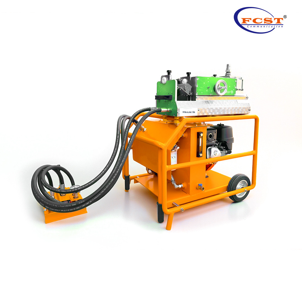 Fibre optic cable blowing machine