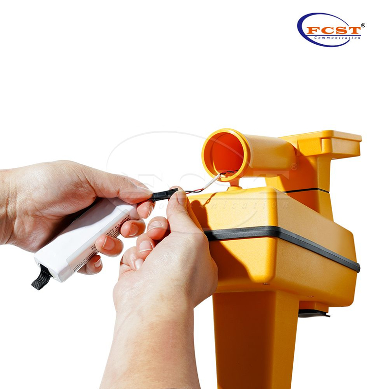 High-resolution graphic display locator